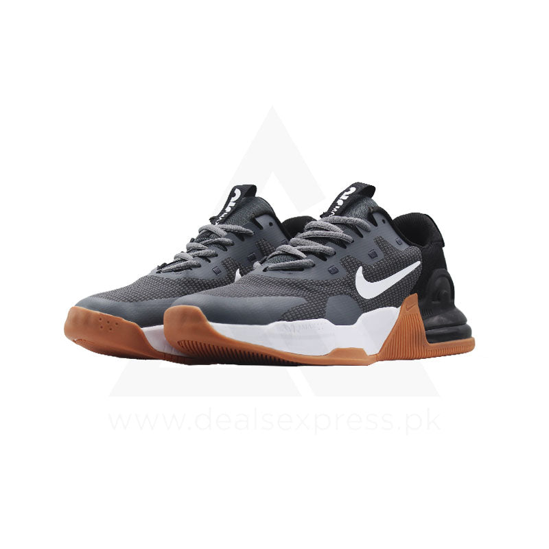 Amax Alpha Trainer 5 - Grey Gum